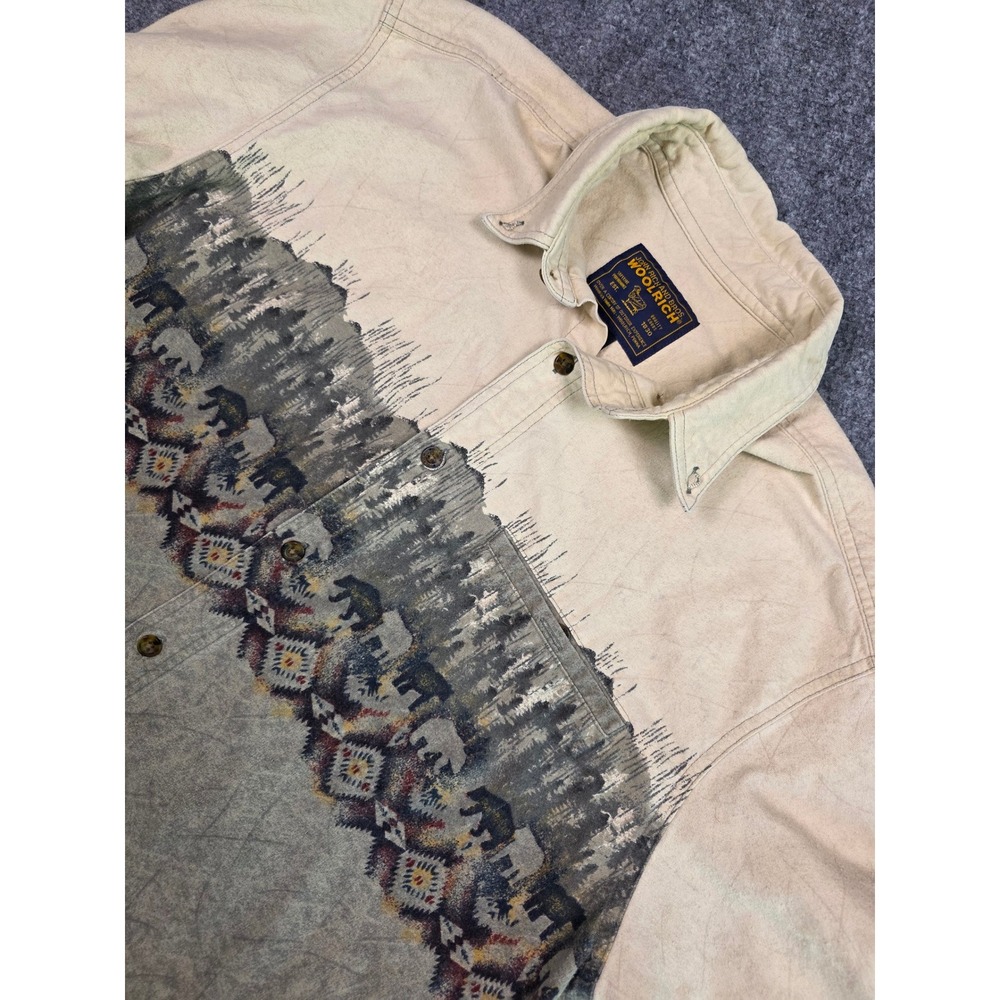 Vintage Woolrich‎ Button Down Shirt Mens XL Bear Graphic Forest 90s Southwestern